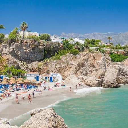 Holiday home Canovas Nerja - Antali Villas Con Piscina En Zona Parador Nerja *